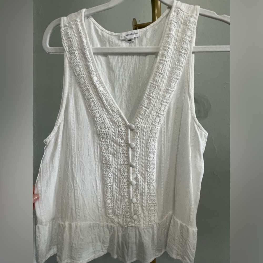 Eyeshadow white eyelet slightly cropped size medium - Picture 4 of 4
